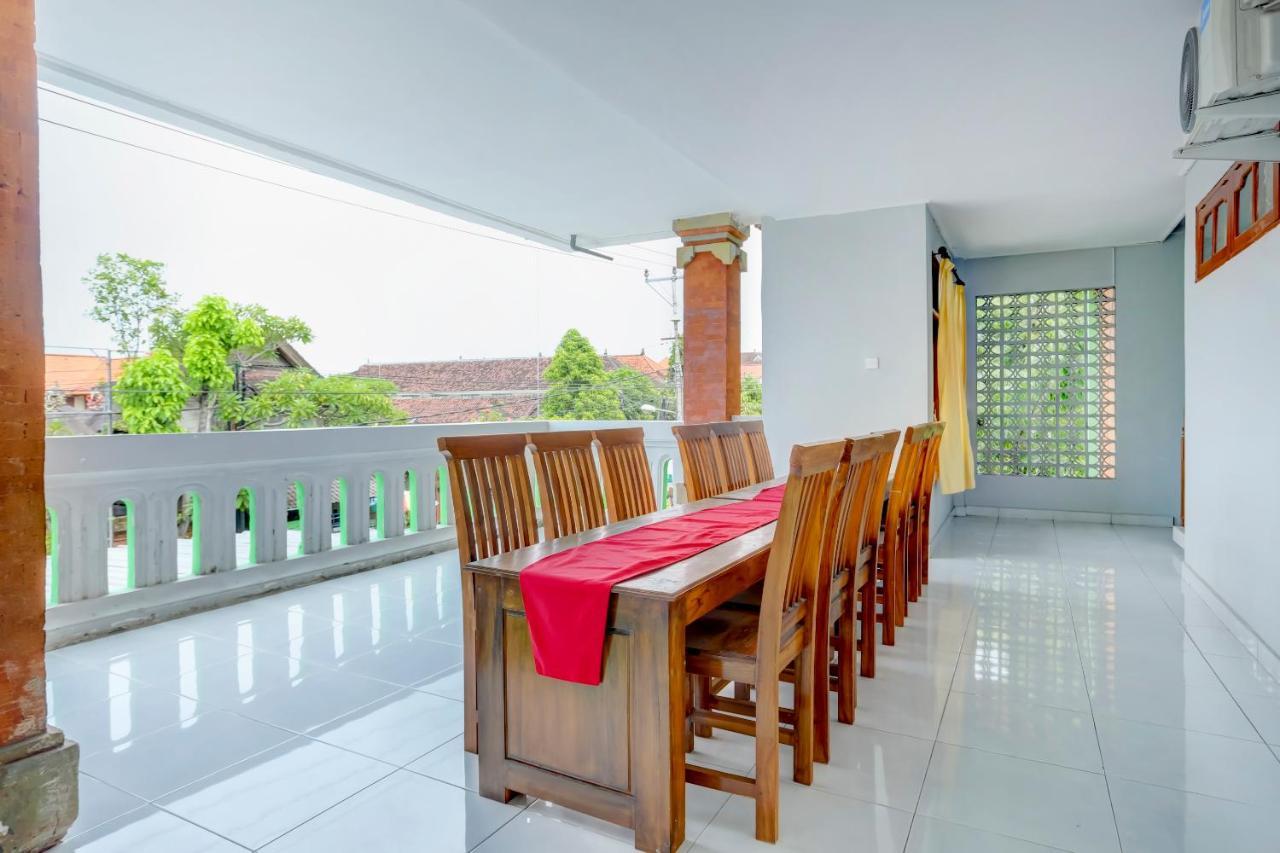 Oyo 90089 Hotel Satria Syariah เดนปาซาร์ ภายนอก รูปภาพ