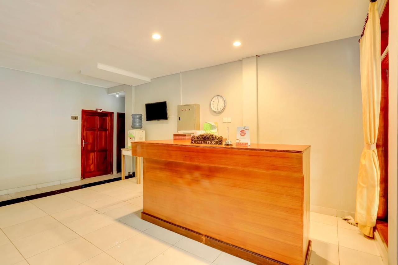 Oyo 90089 Hotel Satria Syariah เดนปาซาร์ ภายนอก รูปภาพ